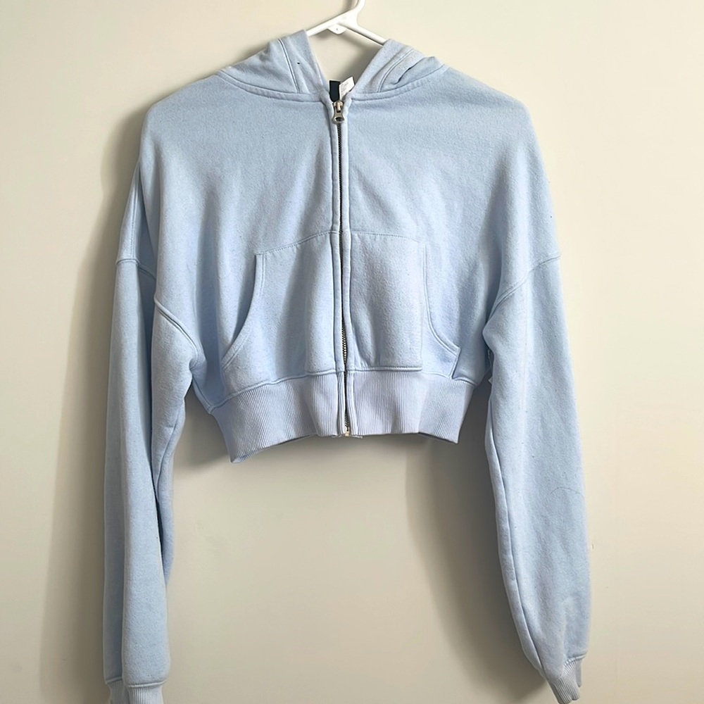 Brandy Melville Cropped Sweater